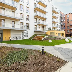 Cozy Orawska With Balcony By Renters Apartament Kraków