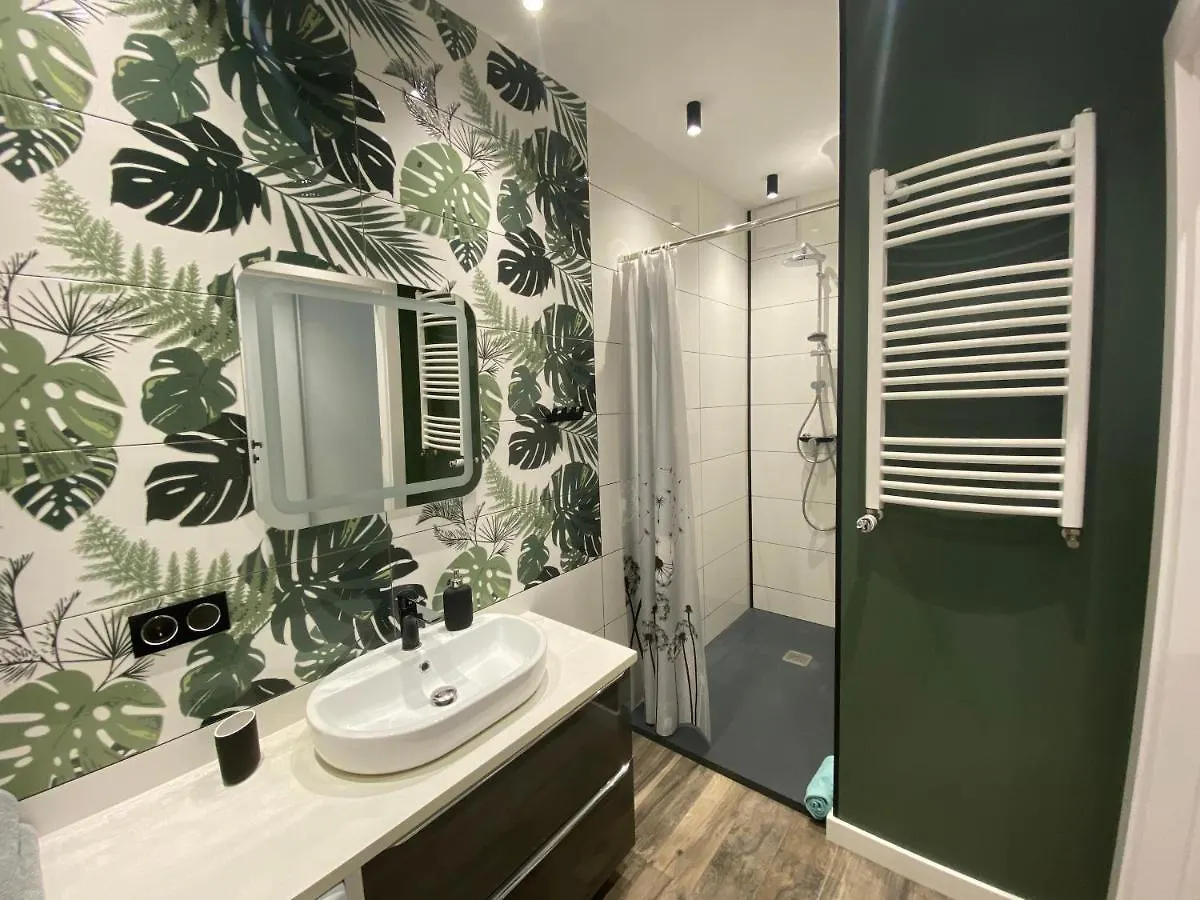 Apartament Lenka contacts